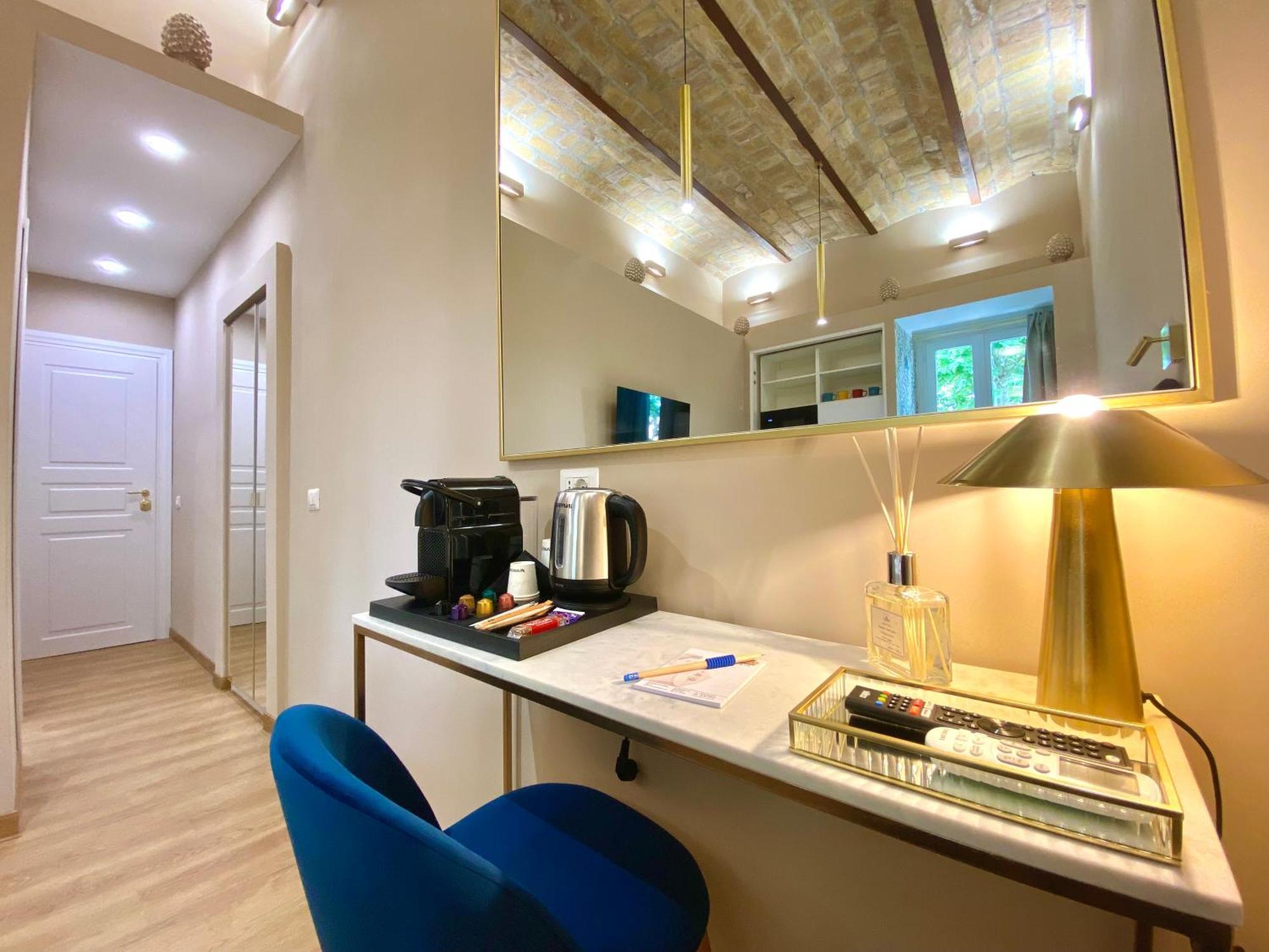 Queen Of Rome Luxury Rooms Bagian luar foto