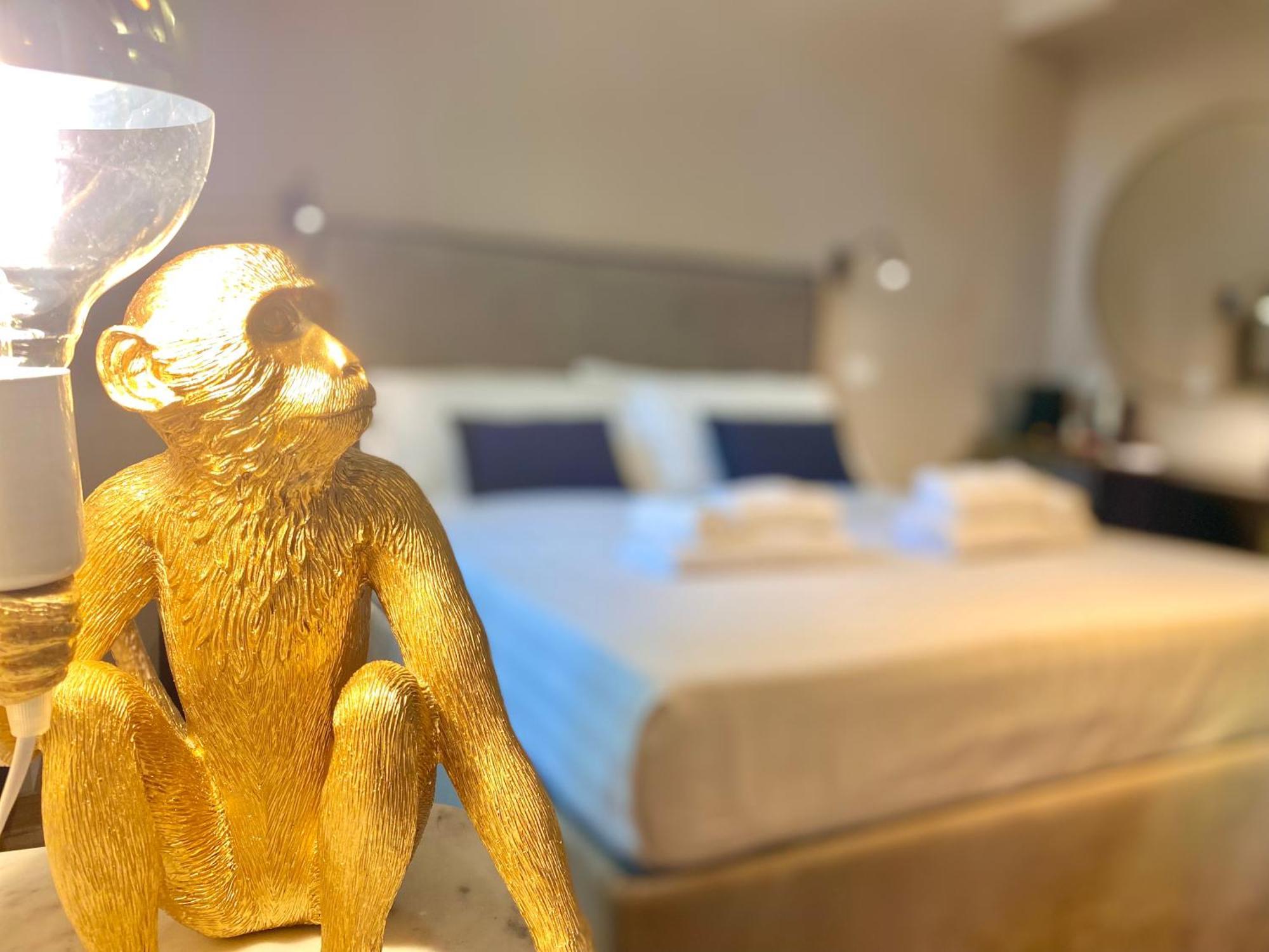 Queen Of Rome Luxury Rooms Bagian luar foto
