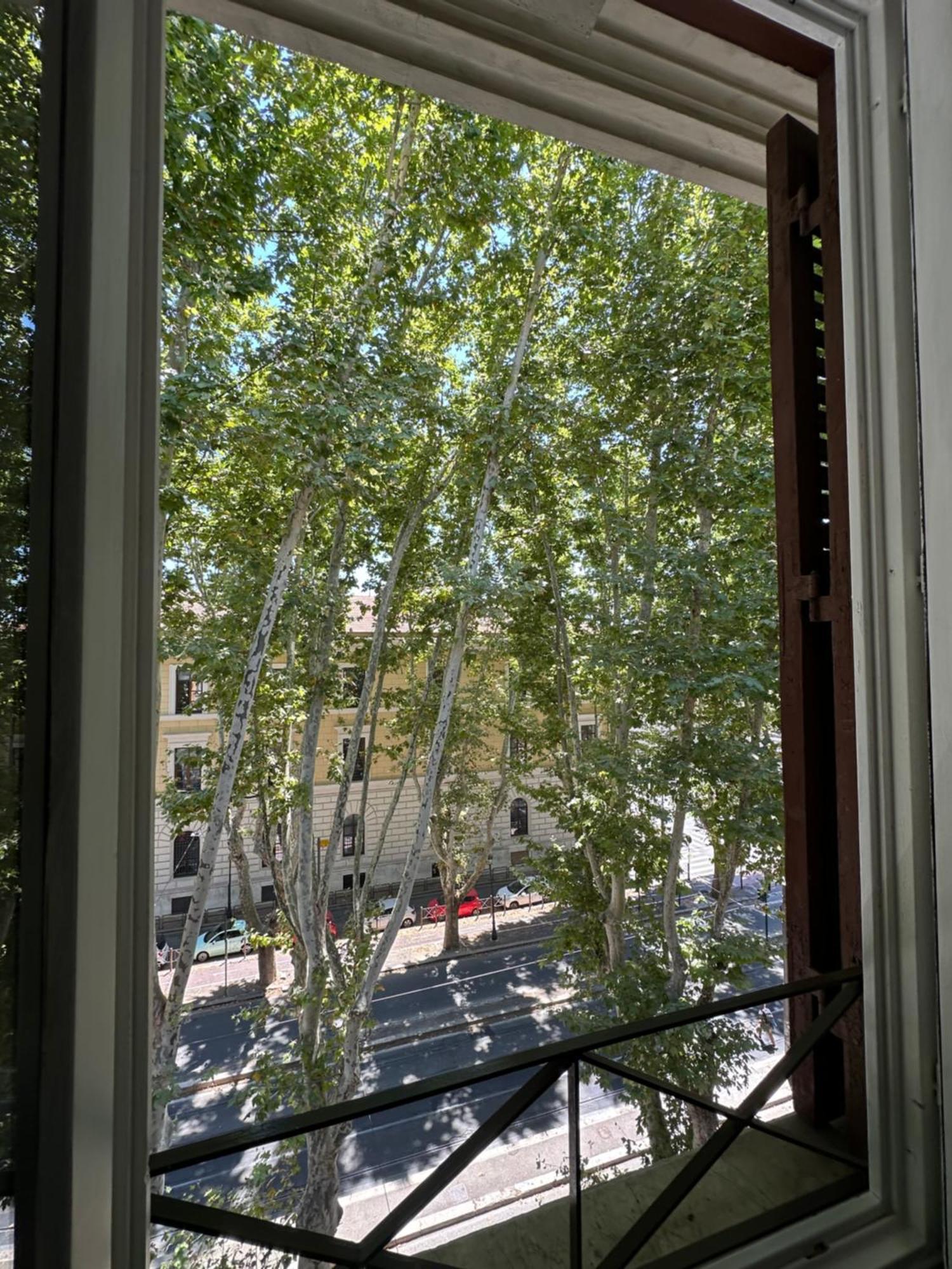 Queen Of Rome Luxury Rooms Bagian luar foto