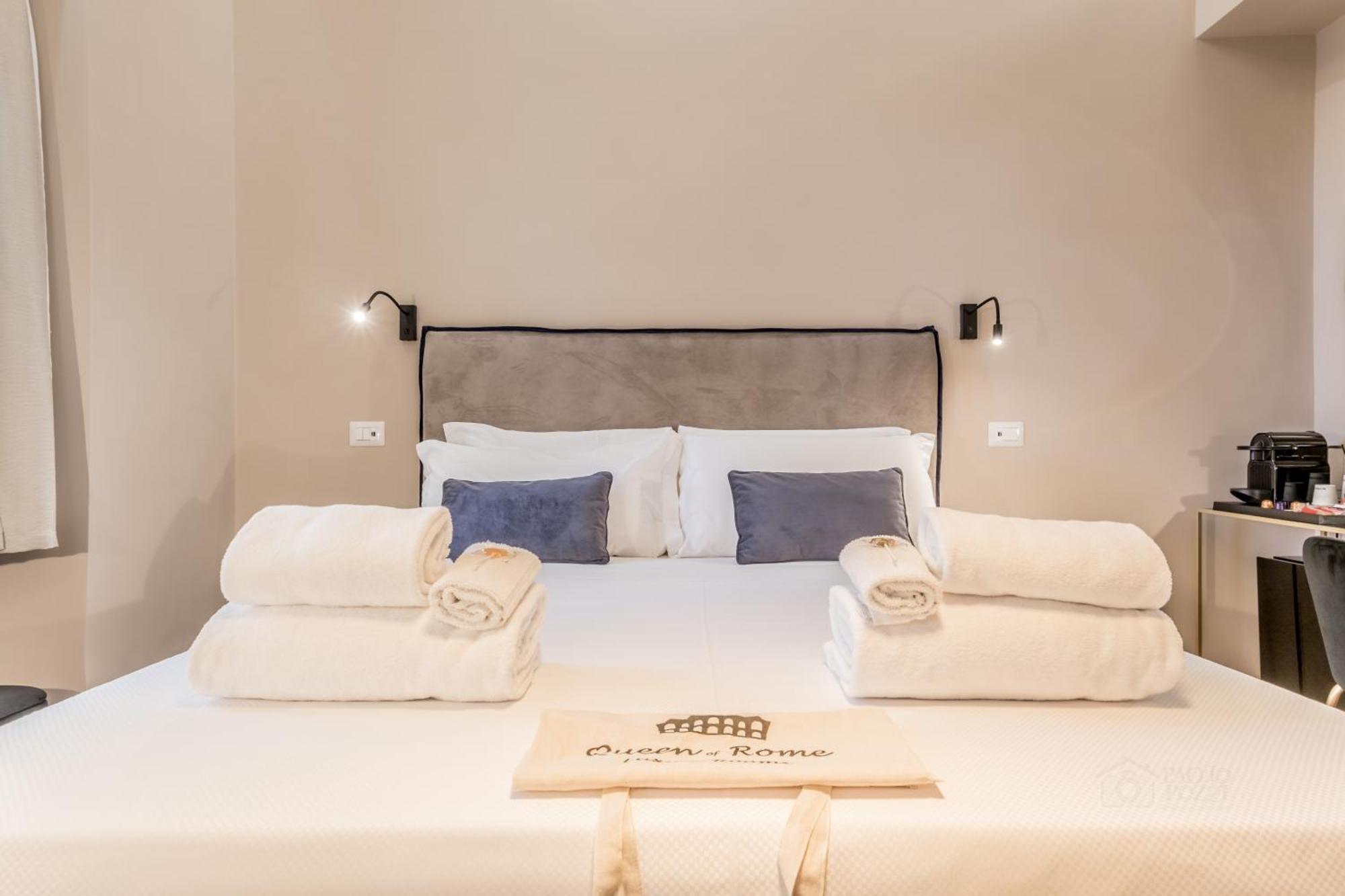 Queen Of Rome Luxury Rooms Bagian luar foto