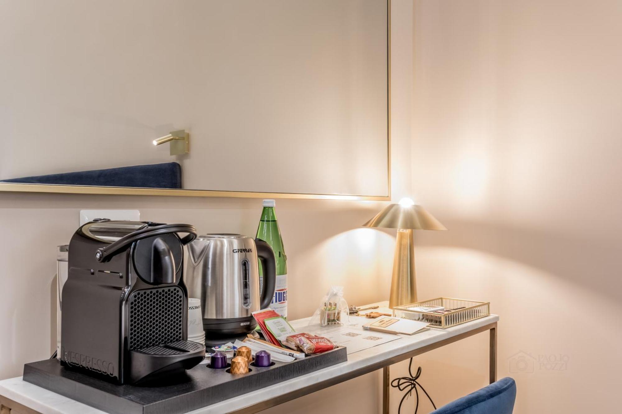 Queen Of Rome Luxury Rooms Bagian luar foto